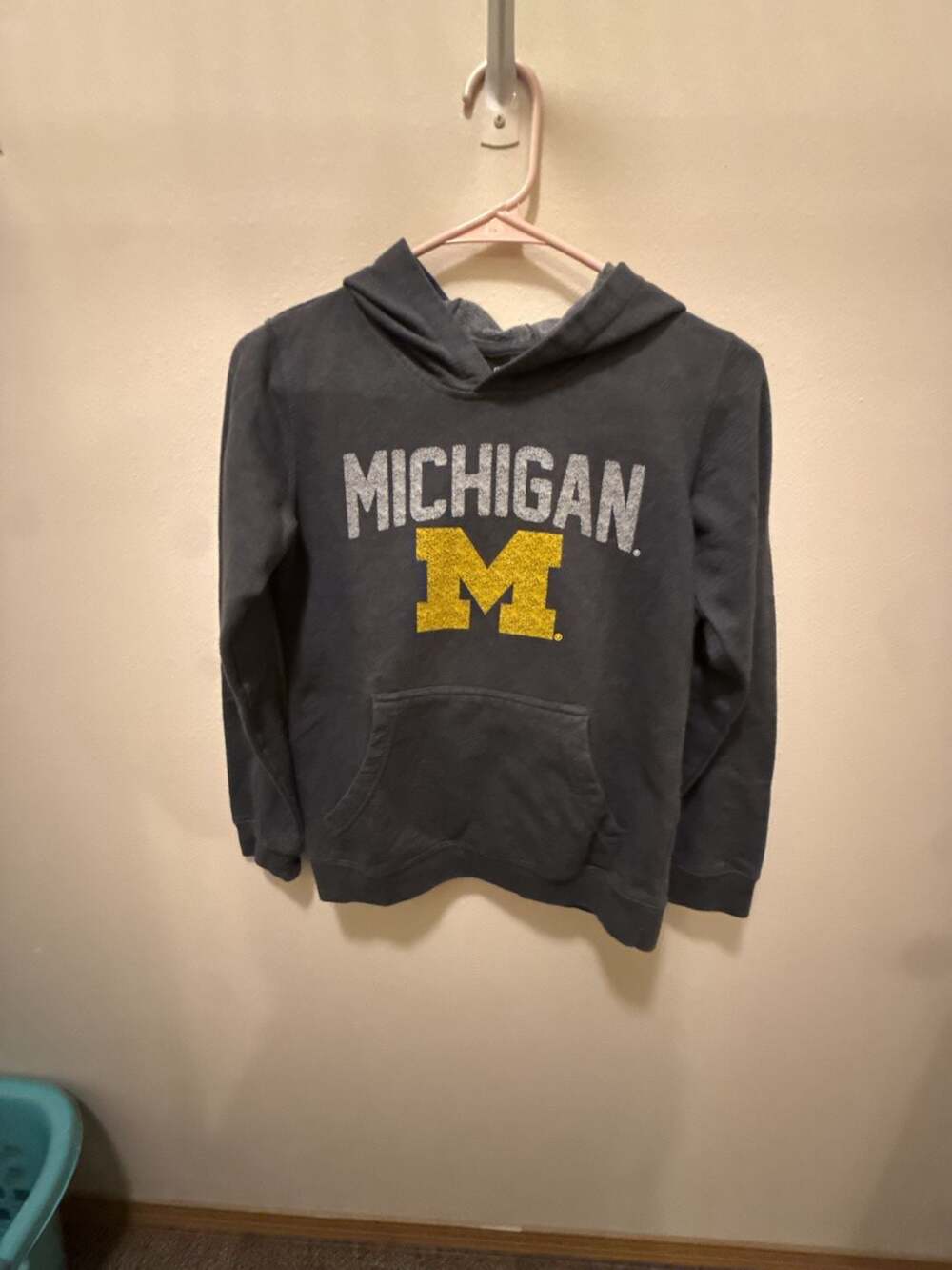 Gen2 University of Michigan Wolverines Youth Pullover Hoodie